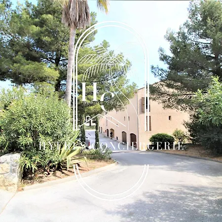 Appartamento Giens T2 Cabine Duplex Wifi Parking Clim By Hc *